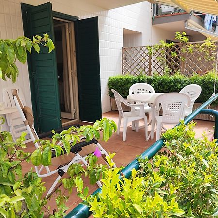 Appartement Sea Garden, Fronte Mare Con Piscina à Mascali Extérieur photo